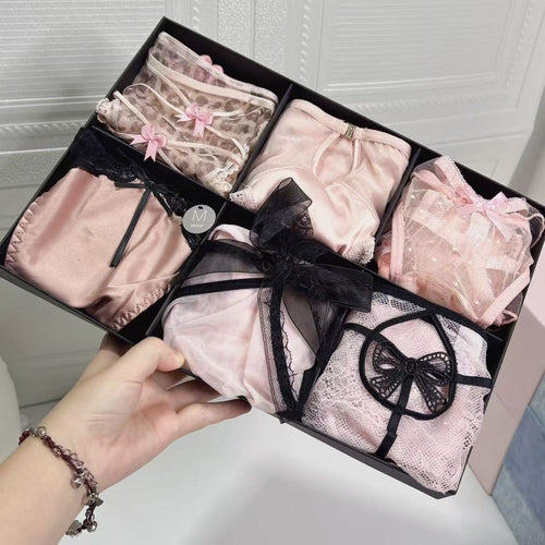 Pink Phantom (customized) Gift Box Cheeky Panty In Lace（05）