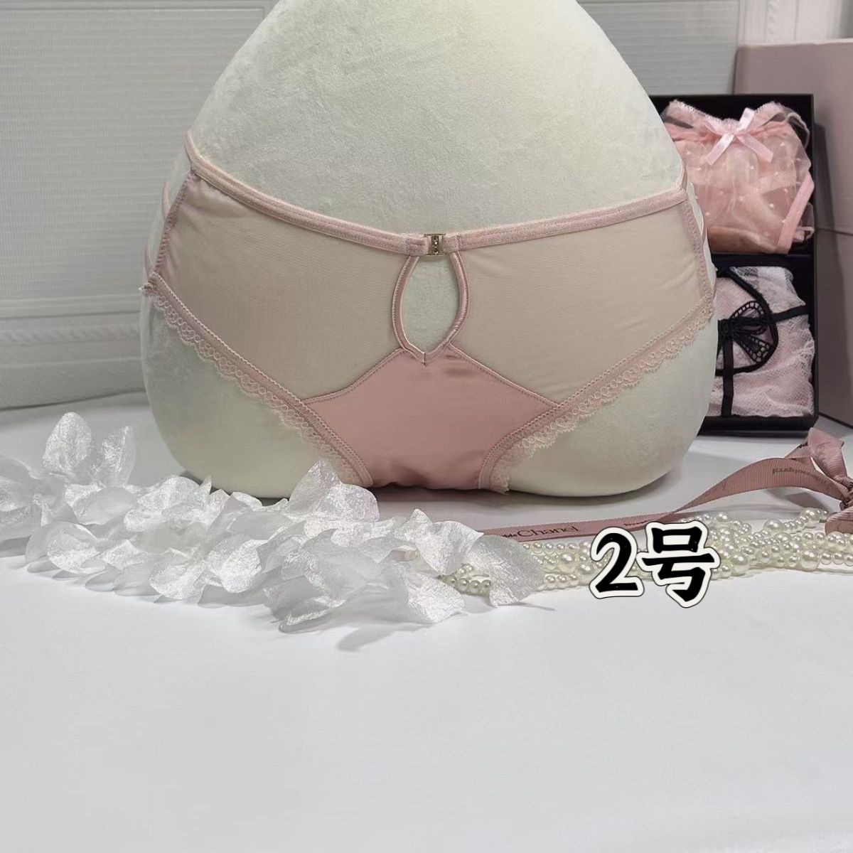 Pink Phantom (customized) Gift Box Cheeky Panty In Lace（05）