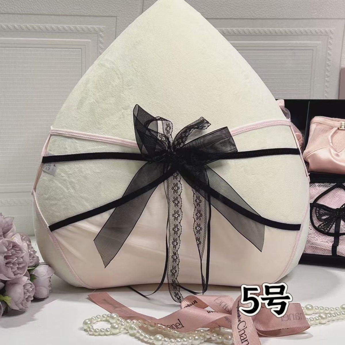 Pink Phantom (customized) Gift Box Cheeky Panty In Lace（05）